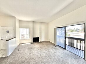Building Photo - COMING SOON: BIG College Area Townhome 4 Bed / 2.5 Bath garage, AC, pool, W/D
