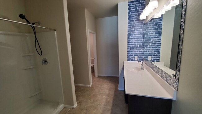 Building Photo - 4bedroom 3bath 2 Story Home with ***19 solar panels for low electric bill***