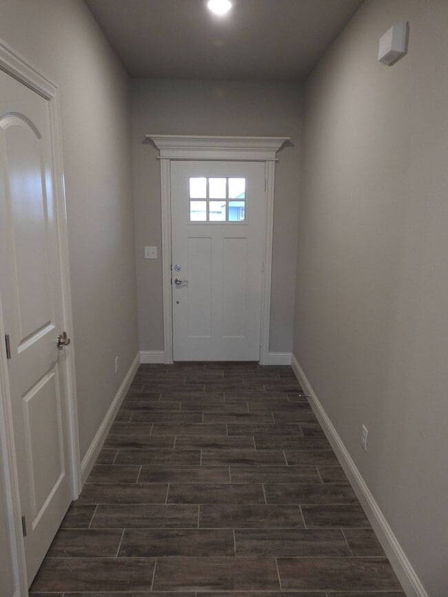 Building Photo - 2021 Construction! 4 Bedroom 2 Bathroom home. Now Leasing