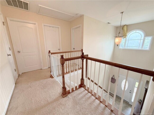 Building Photo - 675 Omaha Dr