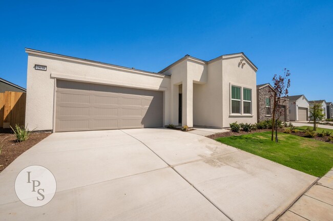 Building Photo - Brand New Southeast Fresno Home, 4BR/2BA, ...