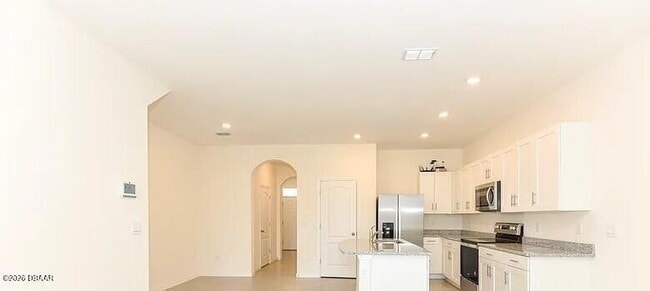 Building Photo - 149 Reena Dr