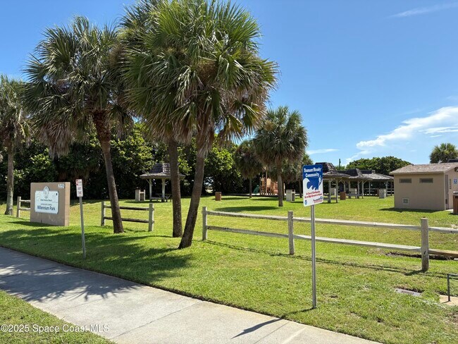 Building Photo - 2186 Jimmy Buffett Mem Hwy