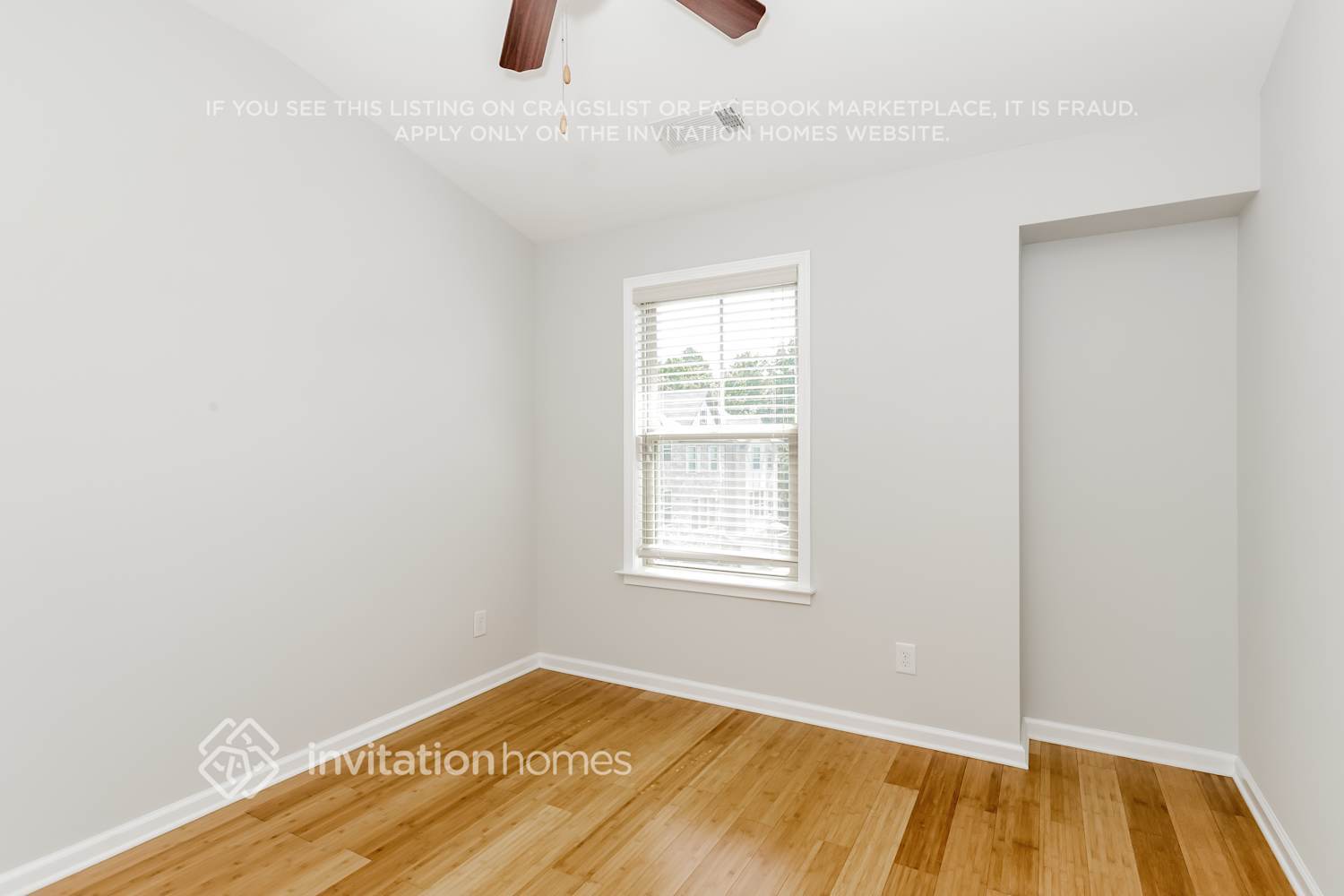 Building Photo - 3099 Hallmark Ln NE