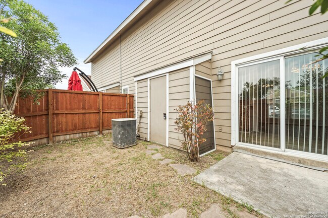 Building Photo - 9140 Timber Path