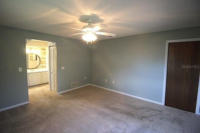 Building Photo - 33 Felter Ln