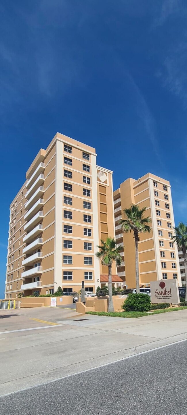 Building Photo - 3799 S Atlantic Ave