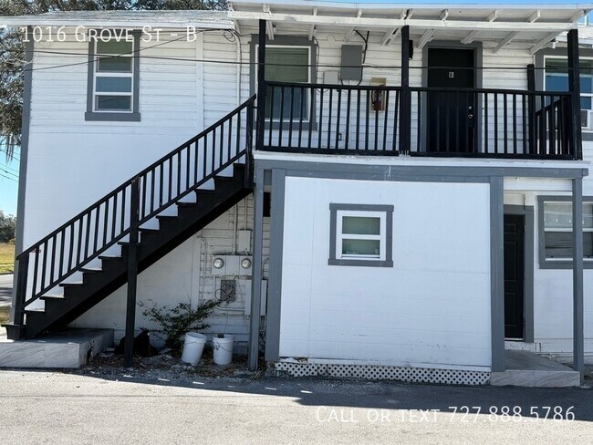 Building Photo - 1016 Grove St