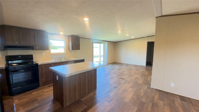 Building Photo - 7173 Rd 5878