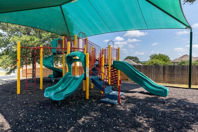 Building Photo - 11515 N Peak