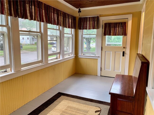 Building Photo - 60 Cheltenham Rd