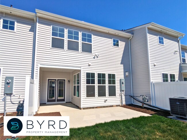 Building Photo - 18625 Palisades Rdg