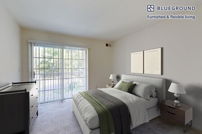 Building Photo - 313 Avalon Cir