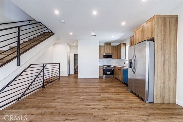 Building Photo - 1859 1/2 S Crenshaw Blvd