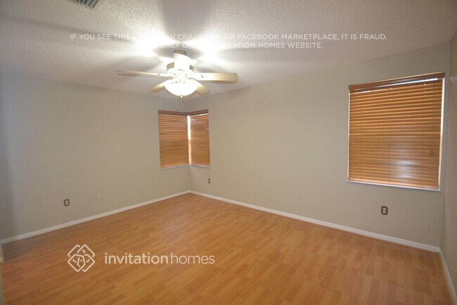 Building Photo - 669 NW 151st Ave
