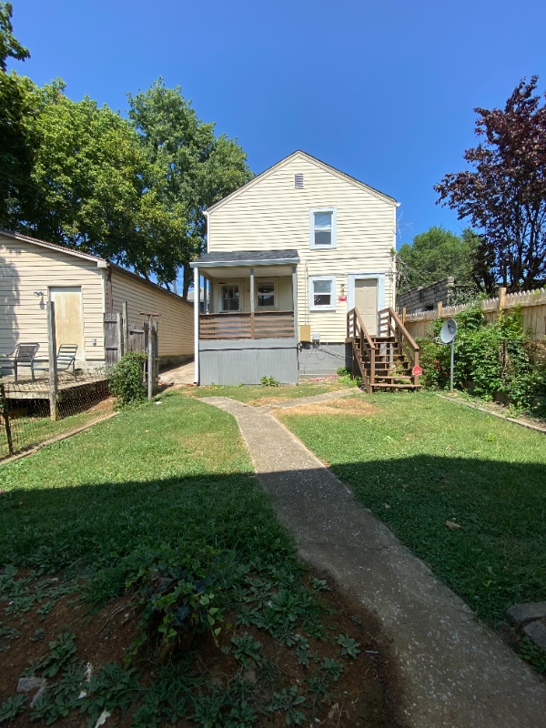Building Photo - 655 Faulkner Ave