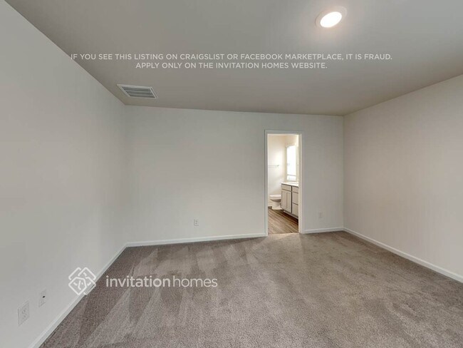 Building Photo - 2616 Turtle Point Rd