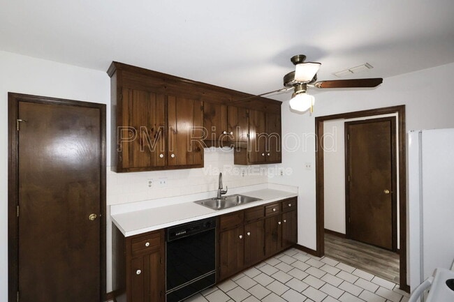 Building Photo - 8303 Morelock Ct