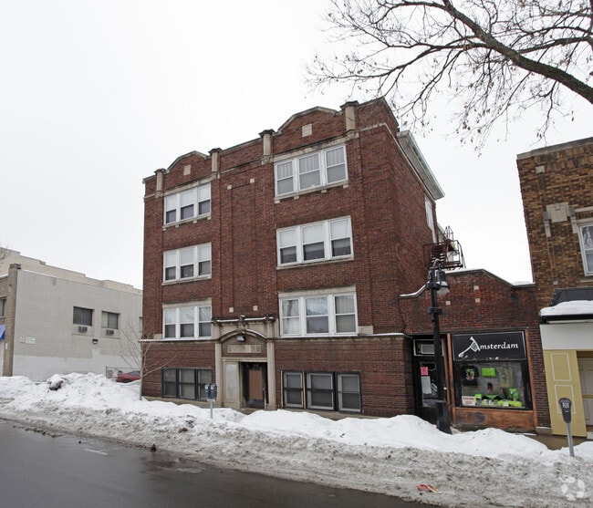 Building Photo - 445 W Gilman St