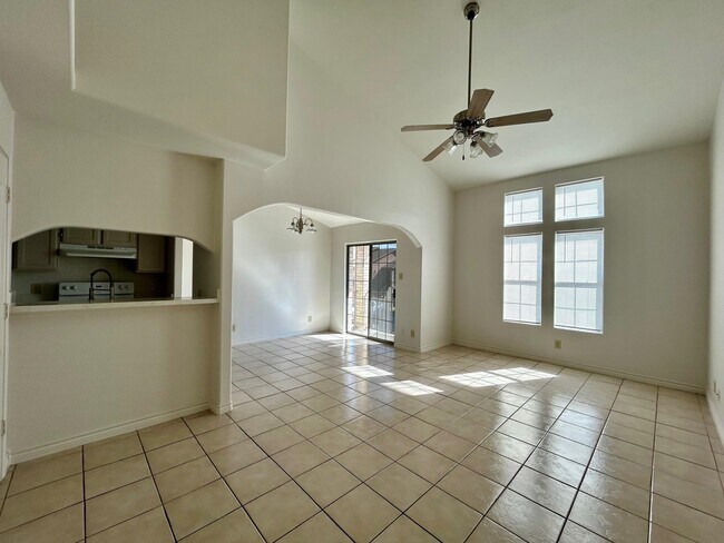 Building Photo - 1752 Tiara Trail