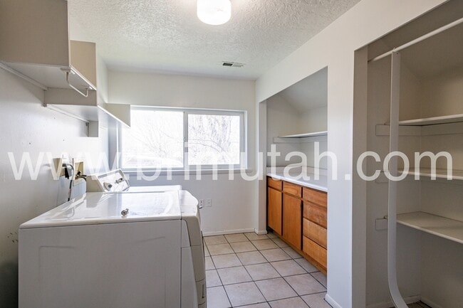 Building Photo - 3738 S 700 E