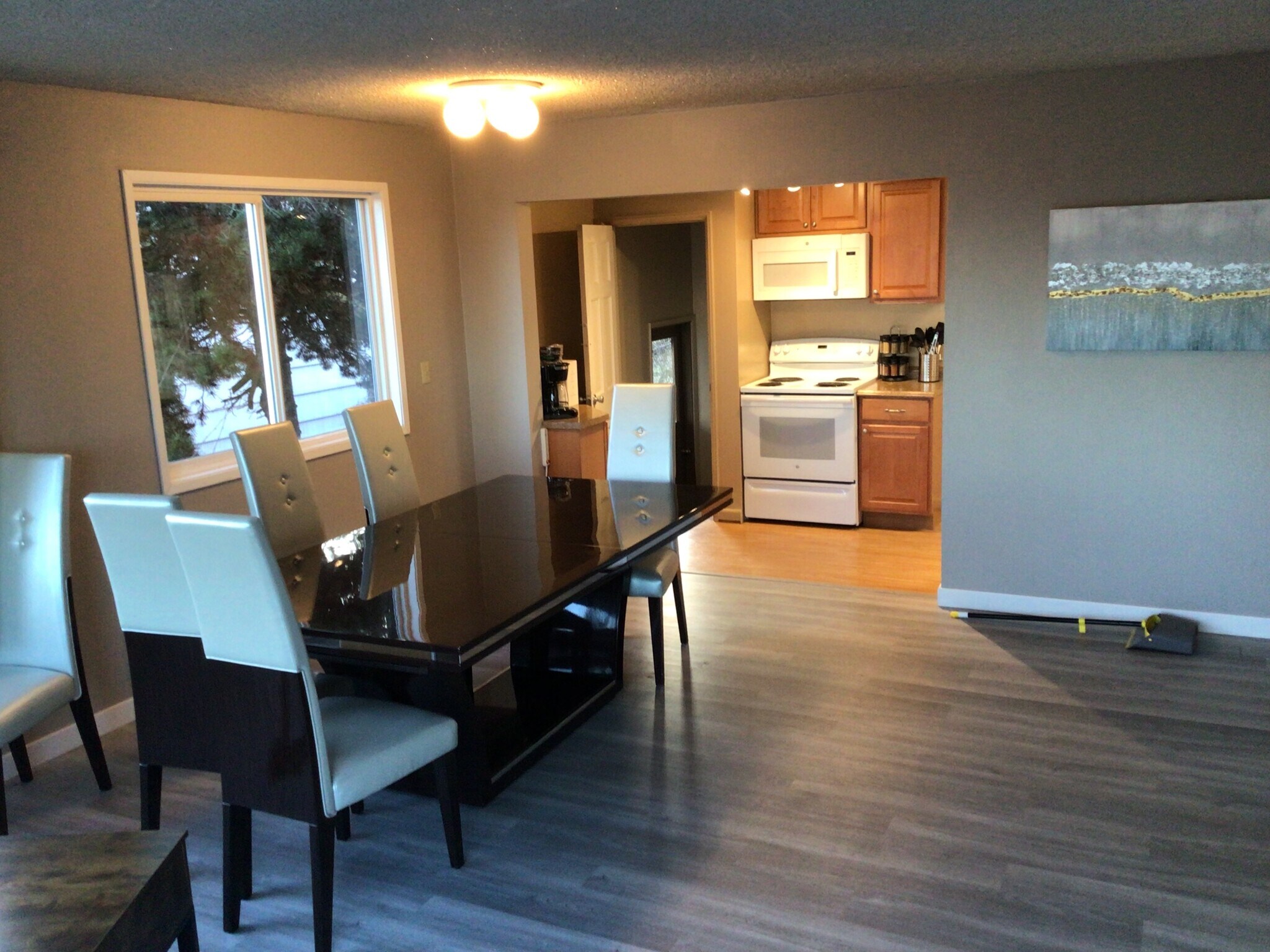 Dining area - 4008 37th Ave SW