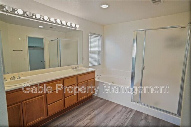 Building Photo - 29459 Shannon Ct