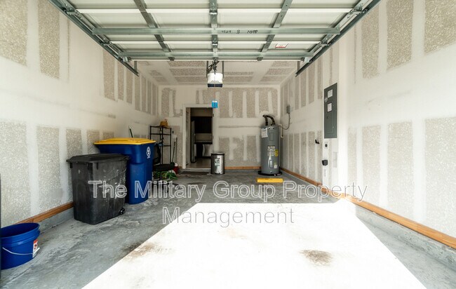 Building Photo - 958 Observatory Pkwy