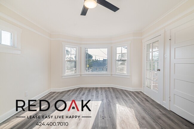 Building Photo - 4626 Wall St