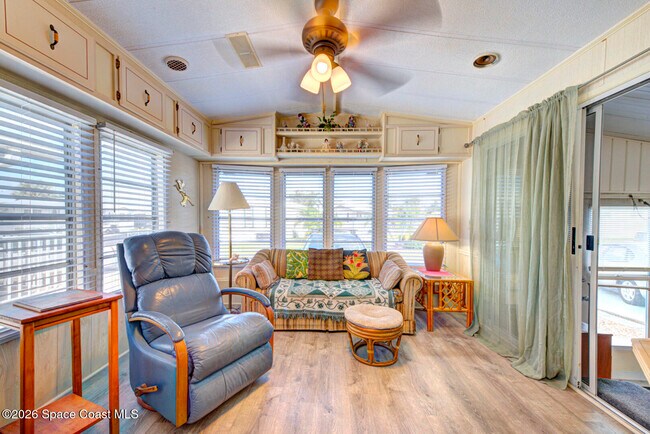 Building Photo - 283 Buffalo Pl