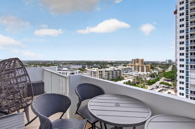 Building Photo - 1370 S Ocean Blvd