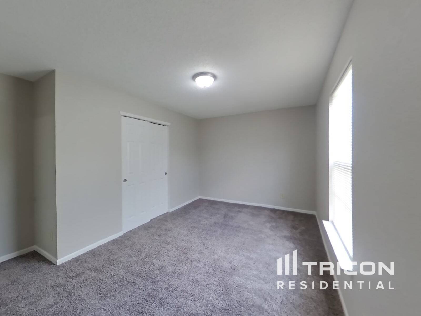 Building Photo - 10740 Wymm Ln