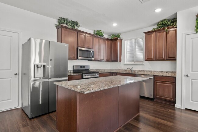 Building Photo - 116 Chestnut Gate Dr