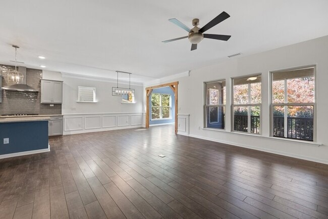 Building Photo - 460 Young Landing Ct