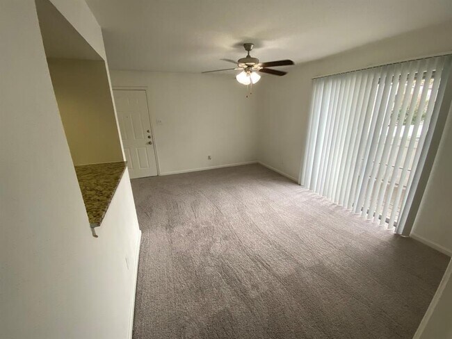 Building Photo - 12902 Brant Rock Dr