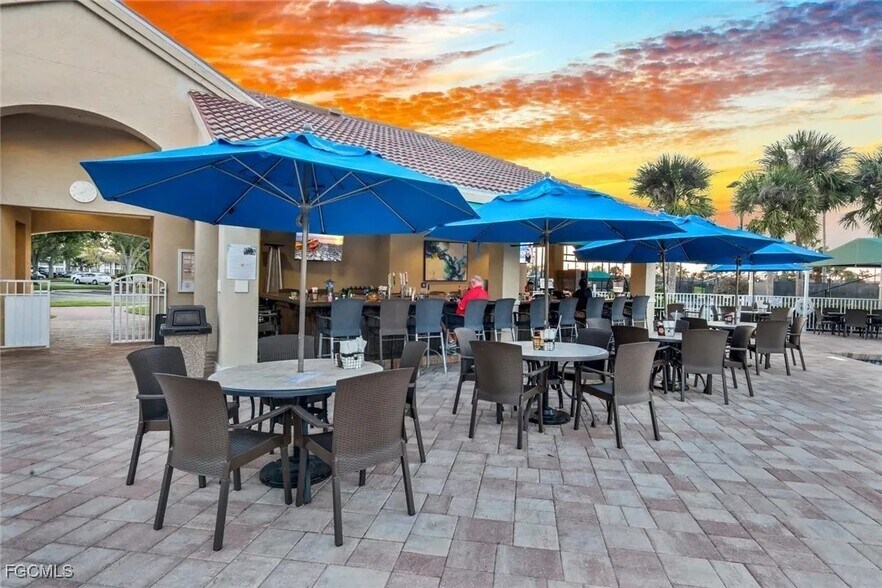 Building Photo - 17020 Willowcrest Way