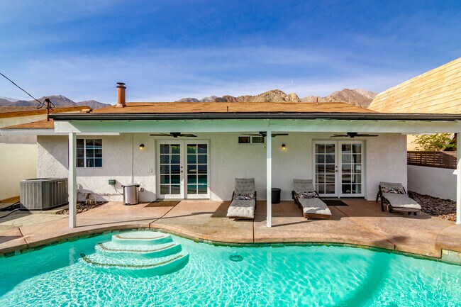 Building Photo - 54200 Avenida Madero