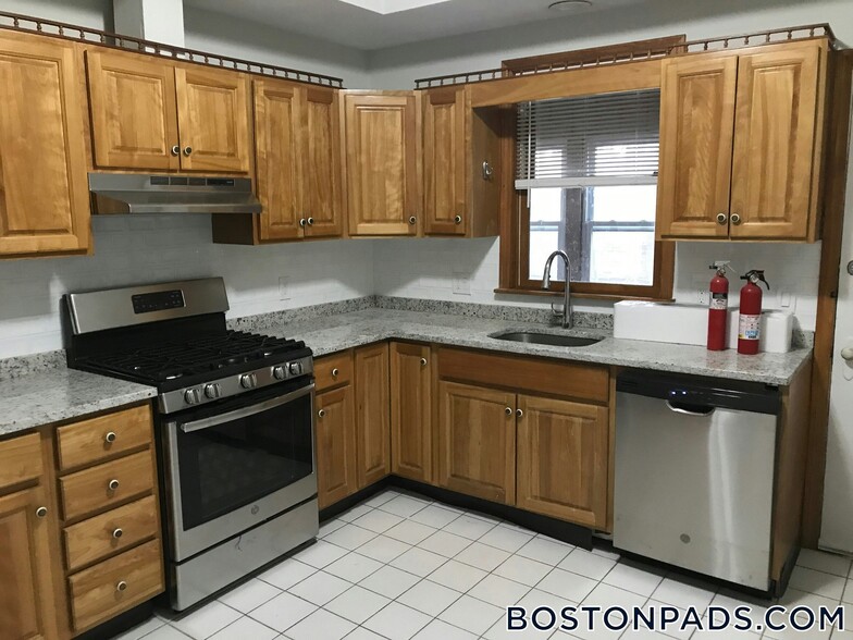 Building Photo - 34 Orkney Rd