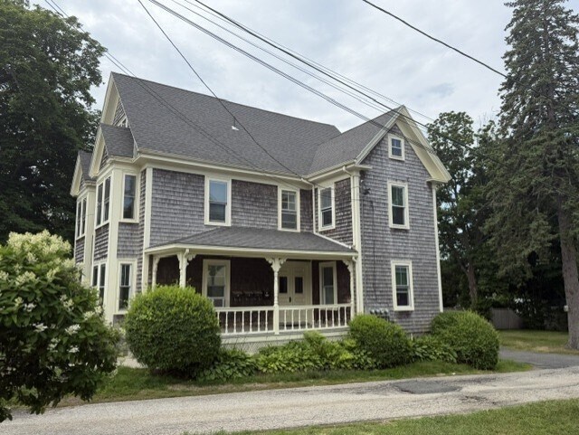 Building Photo - 125 Main St