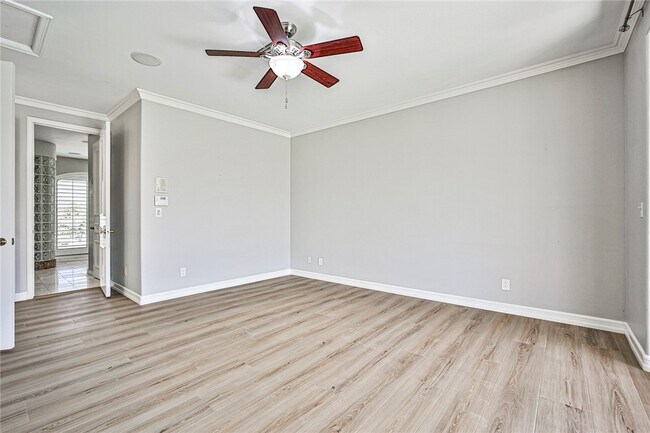 Building Photo - 3137 Beach View Ct