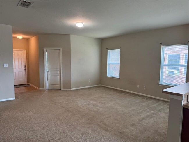 Building Photo - 13417 Cantarra Dr
