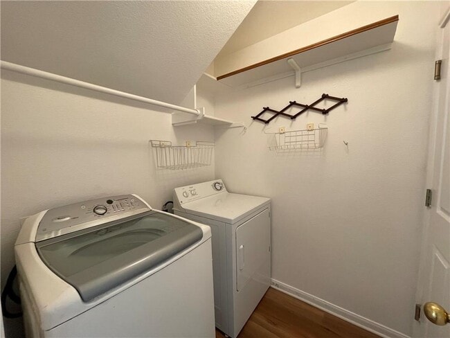 Building Photo - 9001 Wildwater Way