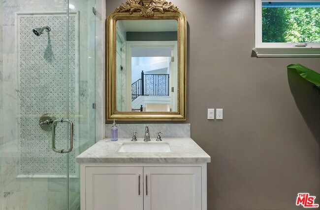 Building Photo - 363 S Saltair Ave