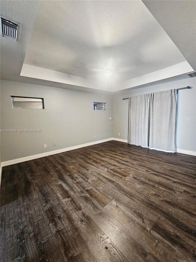 Building Photo - 2161 SW Imperial St