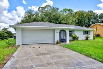 Building Photo - 640 Placid Lakes Blvd