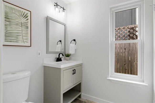 Building Photo - 8104 Doe Meadow Dr