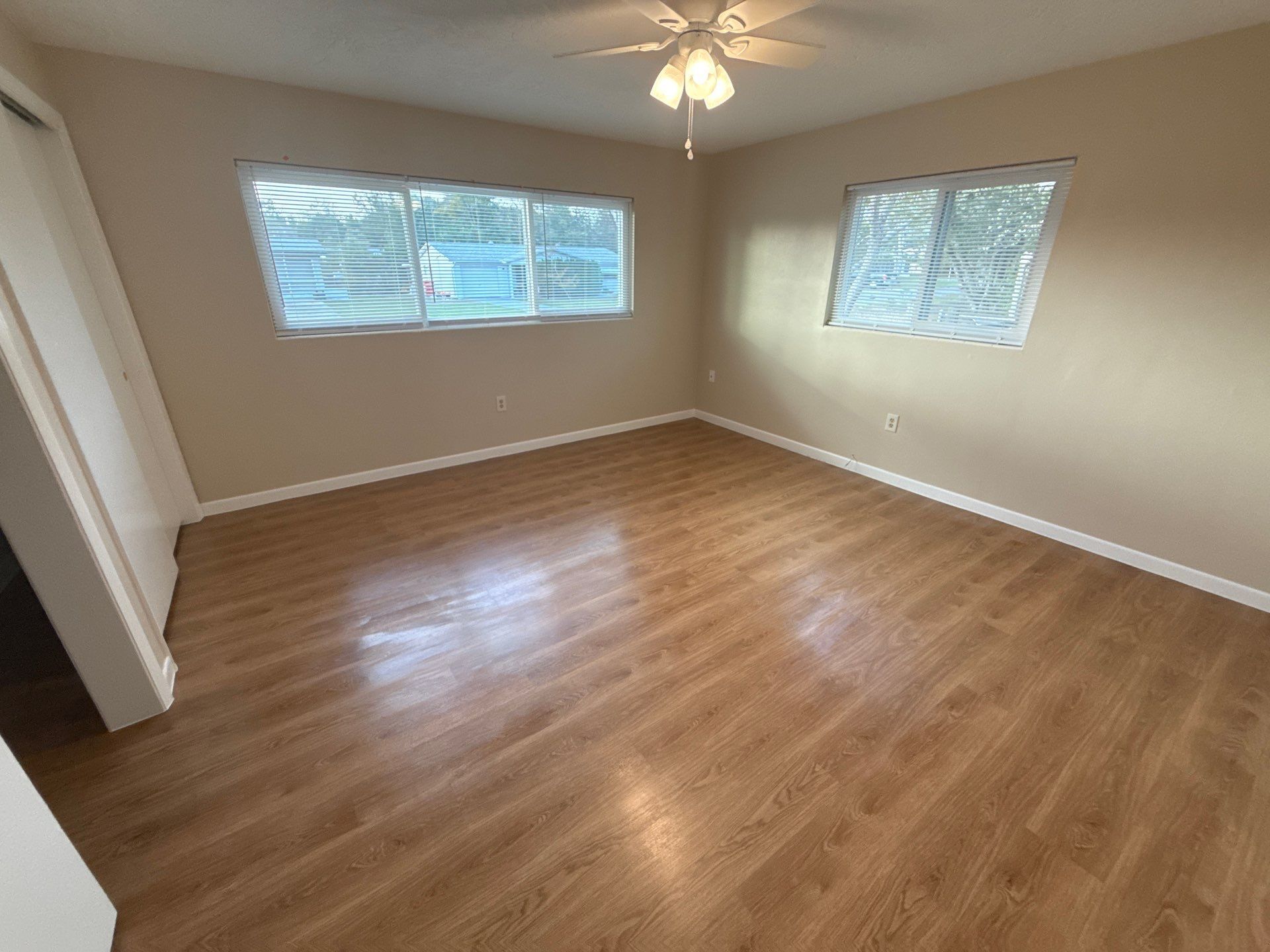 Building Photo - 41 S Monroe St