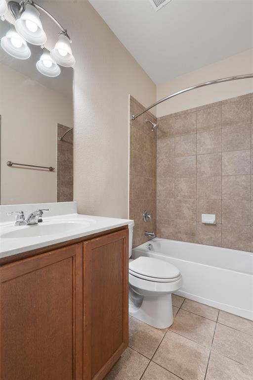 Building Photo - 1606 Sanders