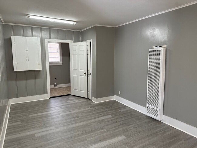 Building Photo - Bossier 3 Bed 1 bath Apartment