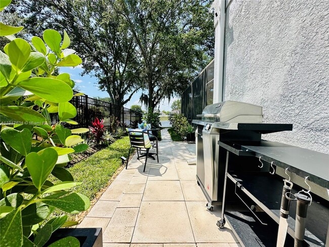 Building Photo - 13430 Meadow Bay Loop